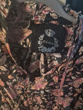 Cino Black Floral Tie-Detail Tunic